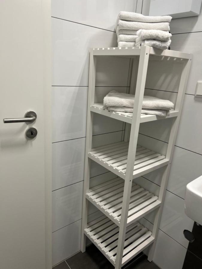 Freshly Renovated City Apartments Essen Kitchen Wifi Near Duesseldorf Airport Dış mekan fotoğraf