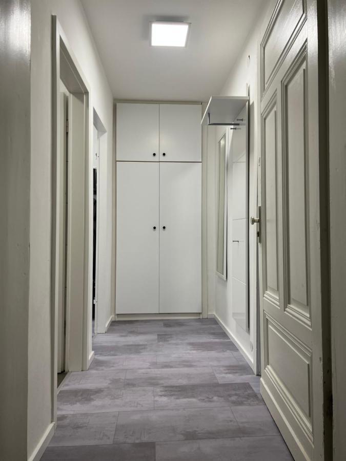 Freshly Renovated City Apartments Essen Kitchen Wifi Near Duesseldorf Airport Dış mekan fotoğraf